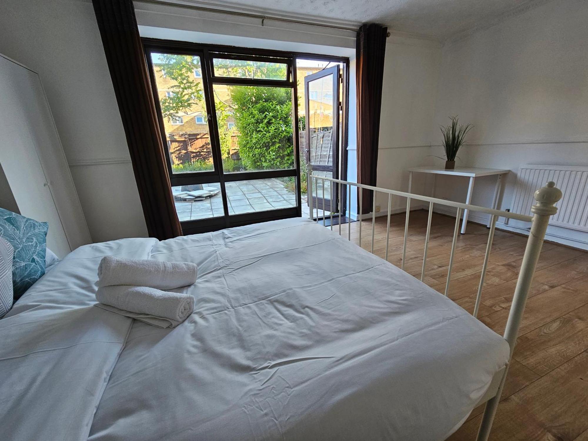 Towerhill Rooms London Eksteriør billede